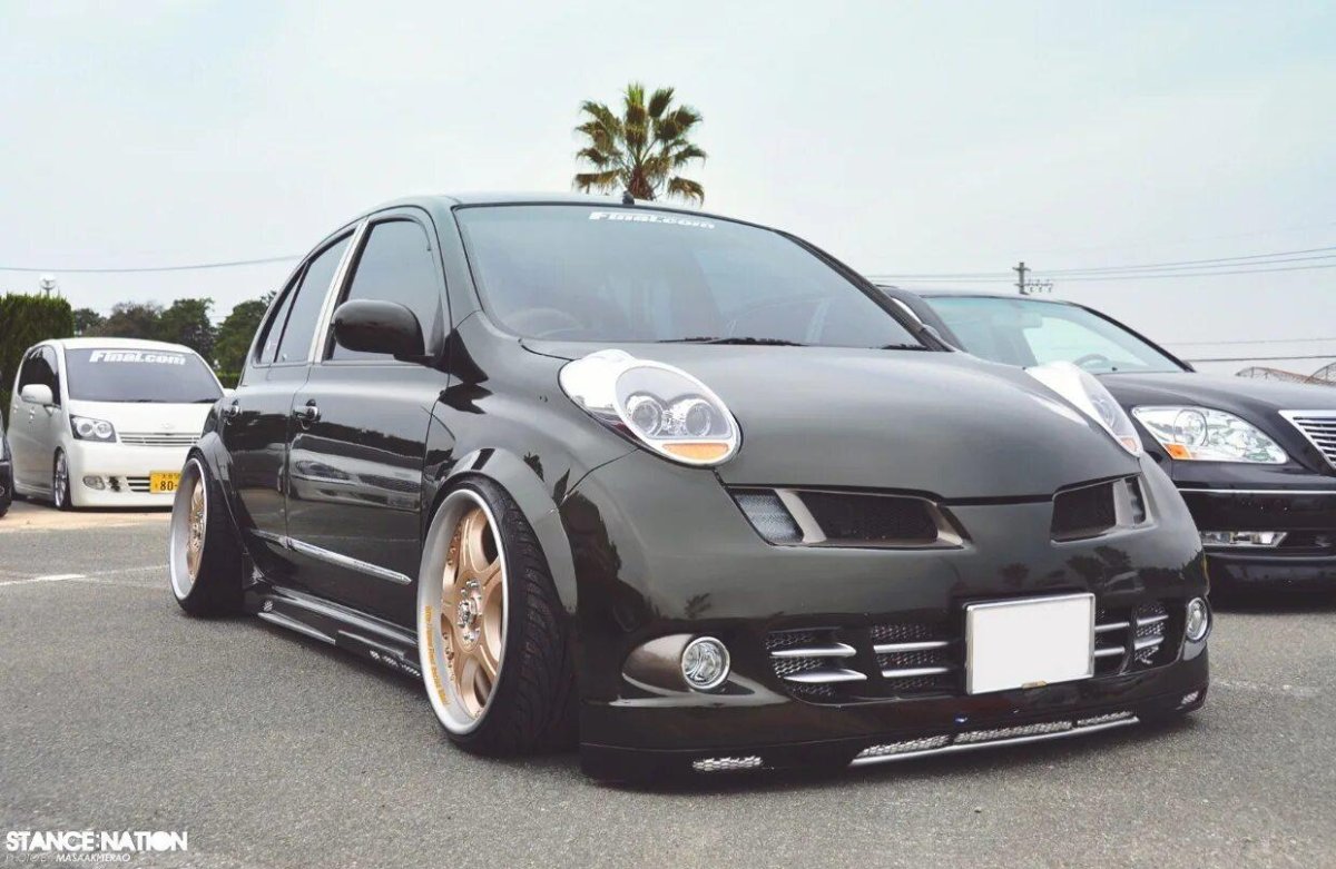 Nissan Micra k12 stance