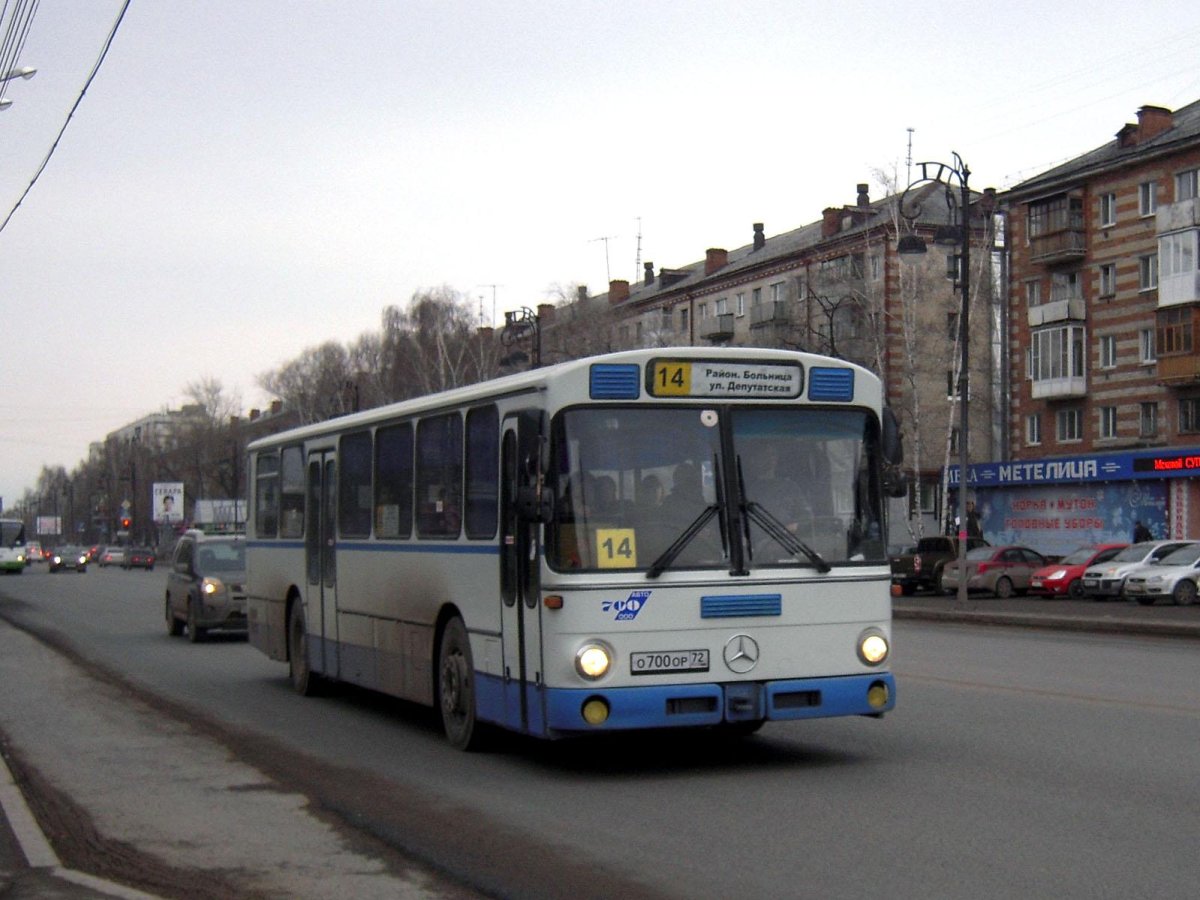 Мерседес Бенц o 307