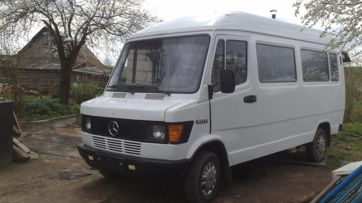 Мерседес т1 307