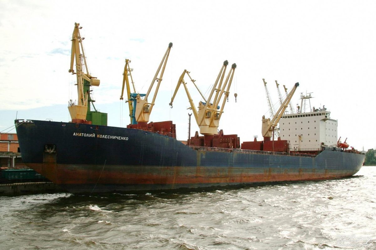 Анатолий Колесниченко судно