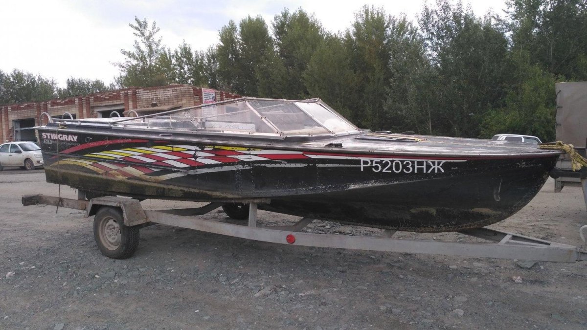 Катер Амур 4