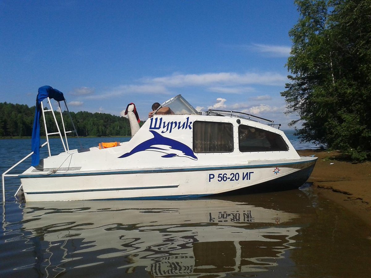 Катер Амур 550