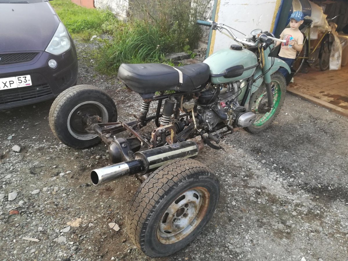 Мотоцикл Урал трайк