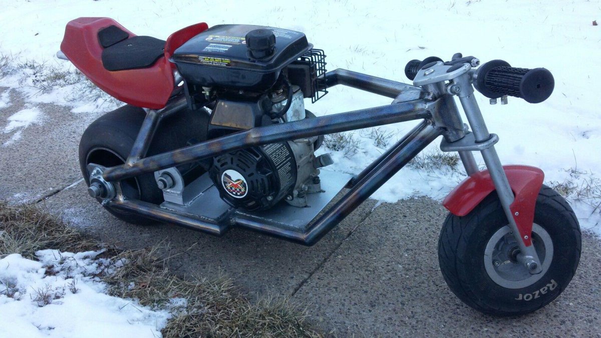 Минибайк с двигателем Лифан