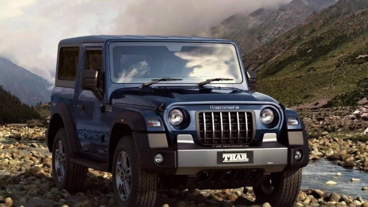 Махиндра джип Thar