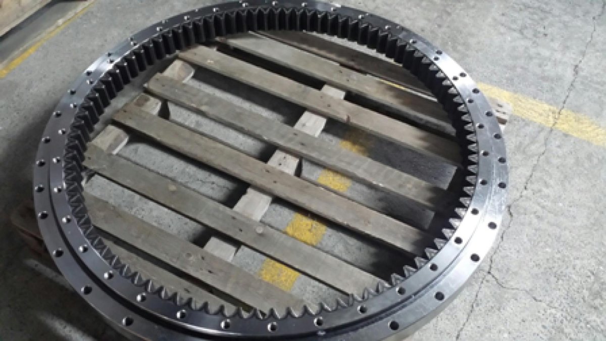 Поворотный механизм JCB 160