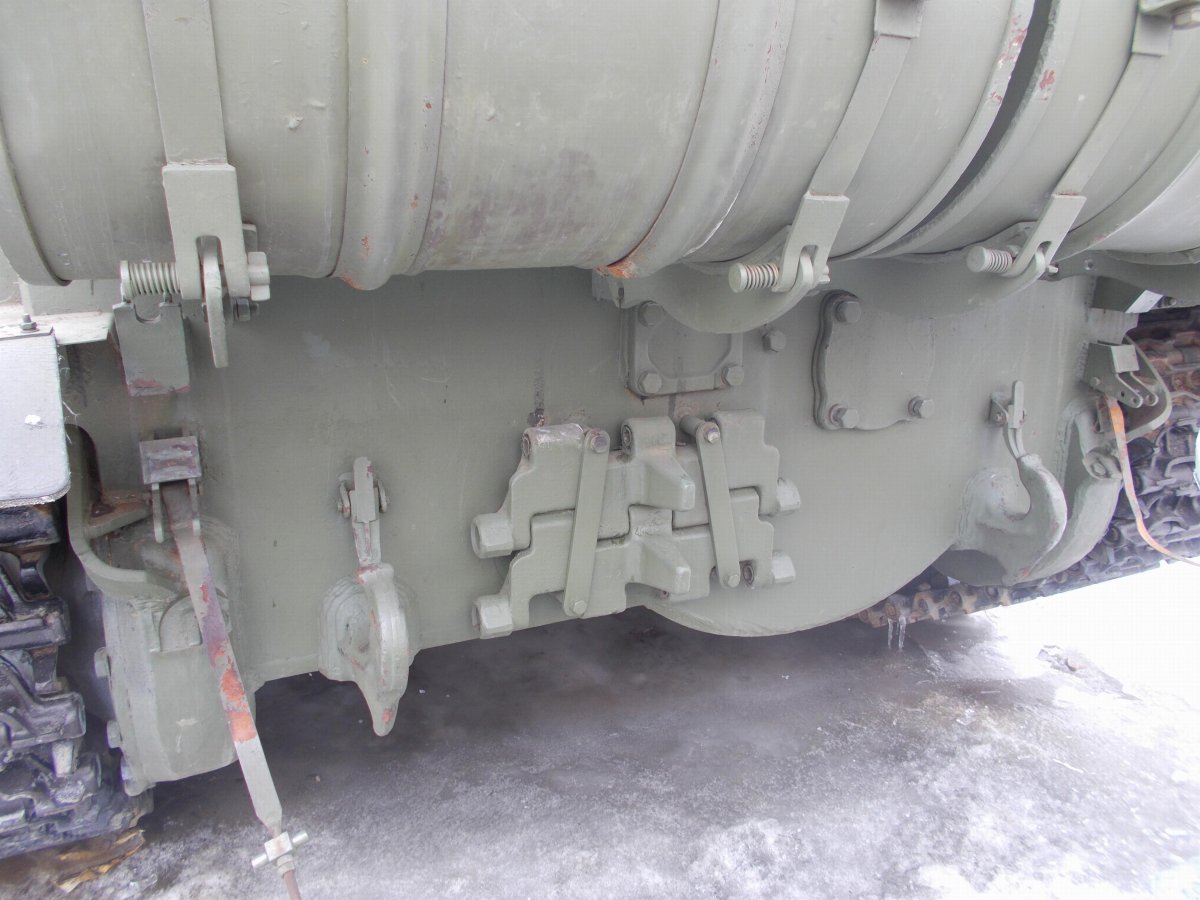 Т 62 люк механика водителя