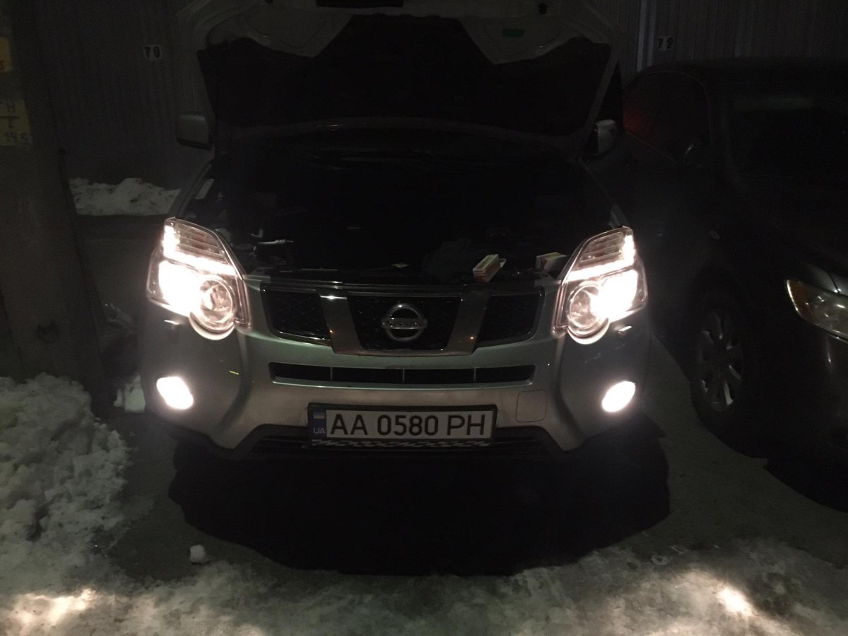 Противотуманные фары Nissan x-Trail t31