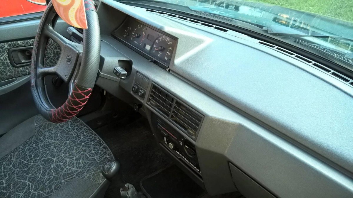 ЗАЗ 1102 Таврия Нова Люкс