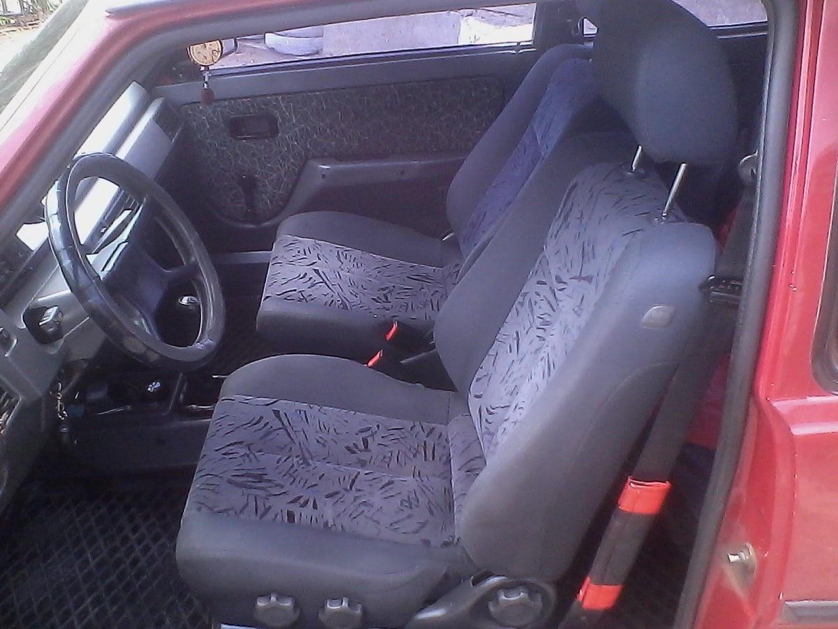 ЗАЗ-1102 Таврия сиденья