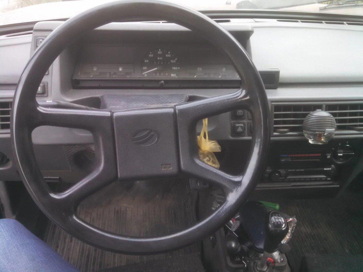 ЗАЗ 1102 Таврия Нова Люкс