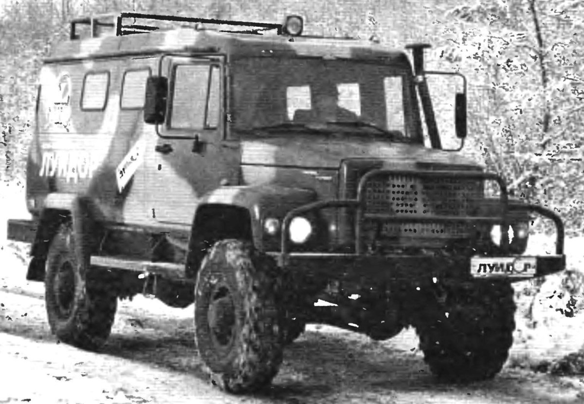 Автомобиль ГАЗ 330811 Вепрь
