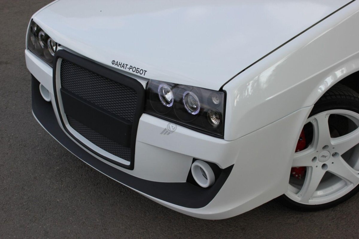 Бампер я робот на ВАЗ 2109