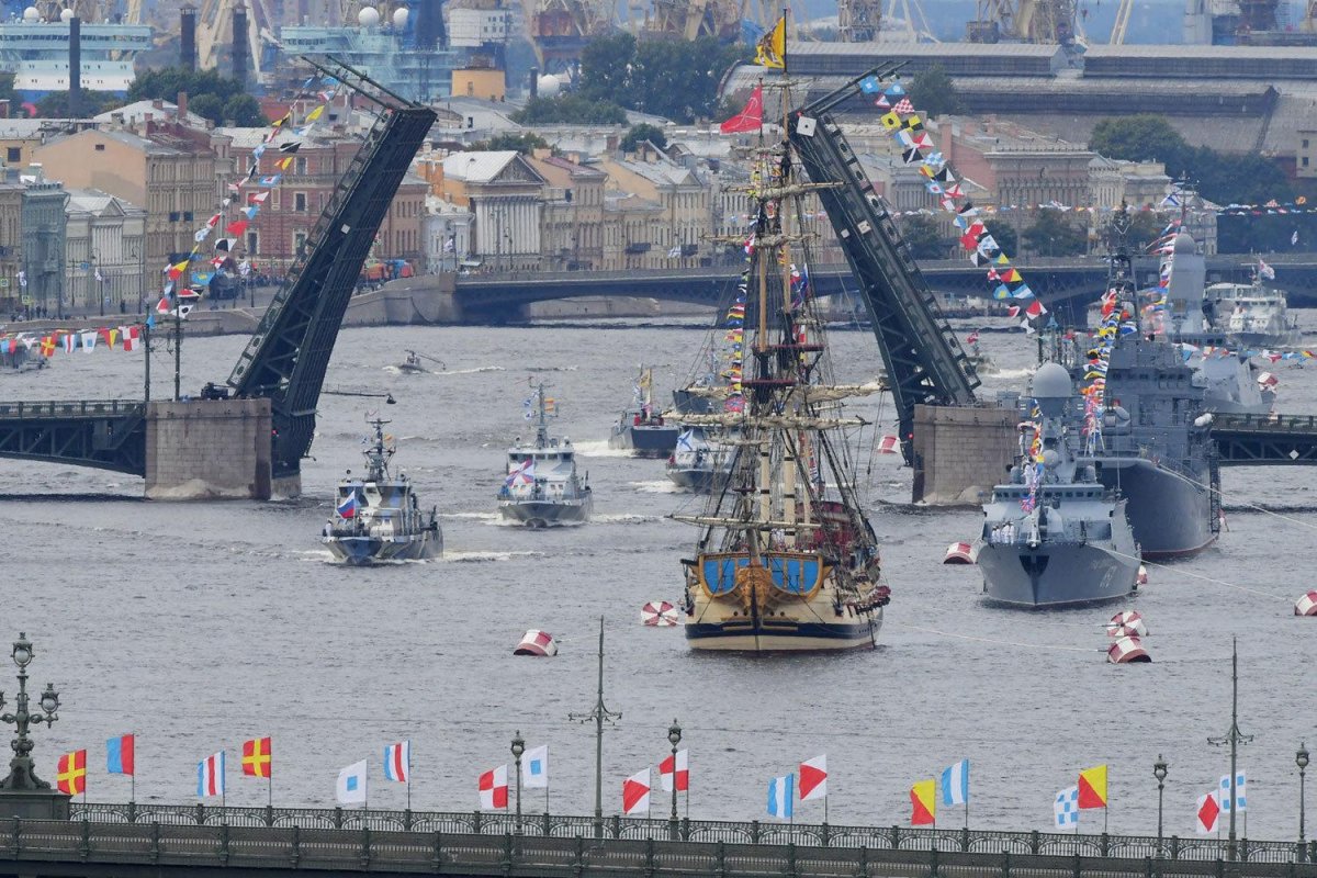Парад ВМФ В Санкт-Петербурге 2021