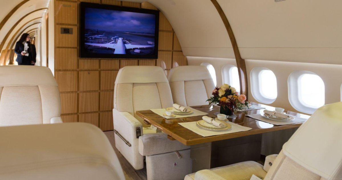 Частный самолет