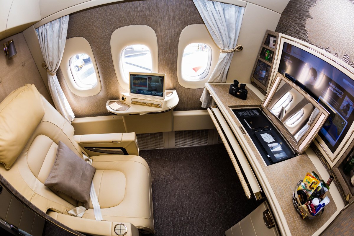 Первый класс Боинг 777 Эмирейтс