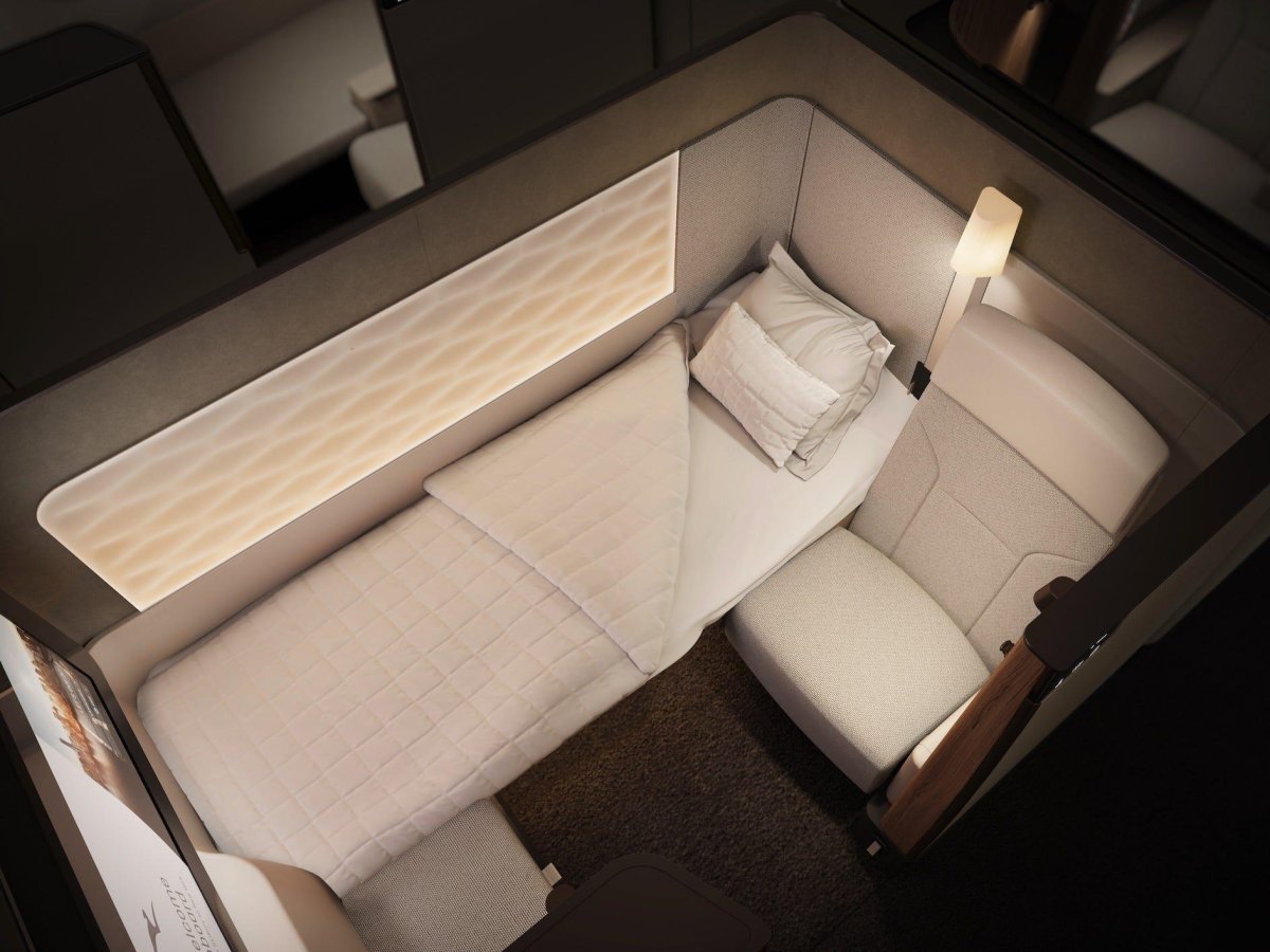 Салон самолета бизнес класса