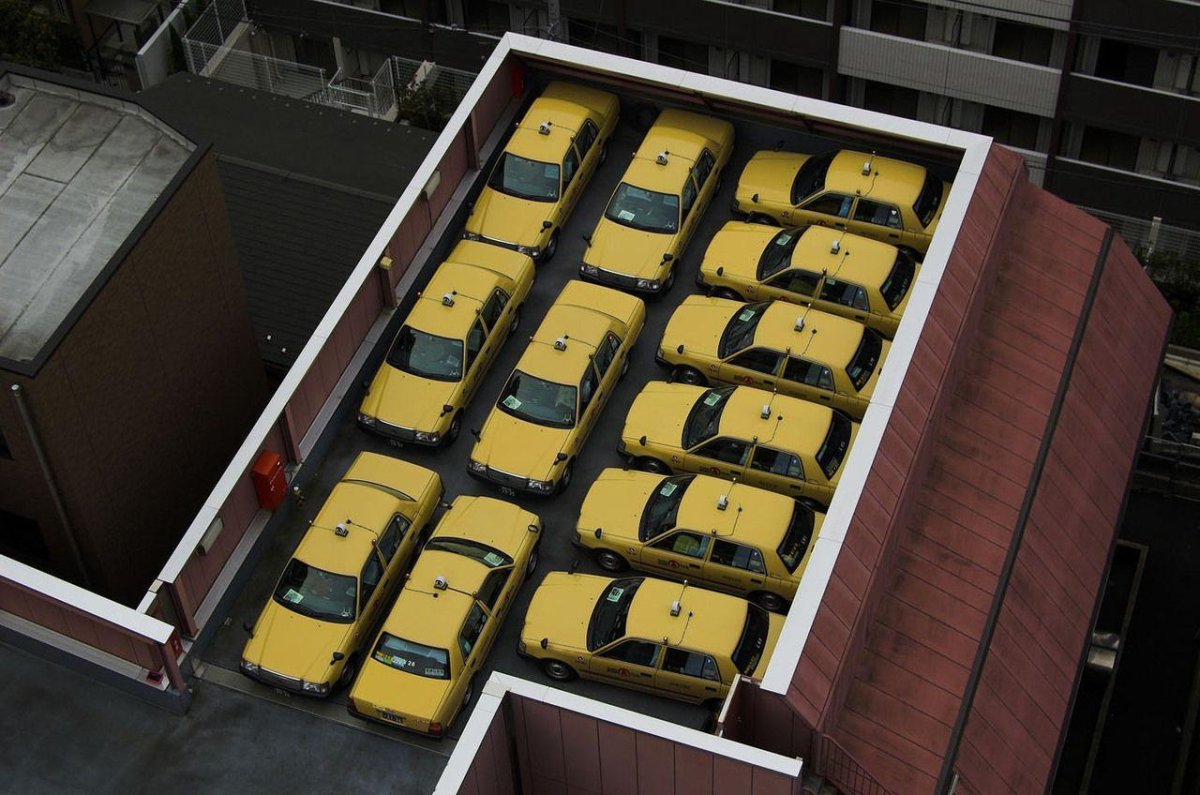 Компактная парковка для машин