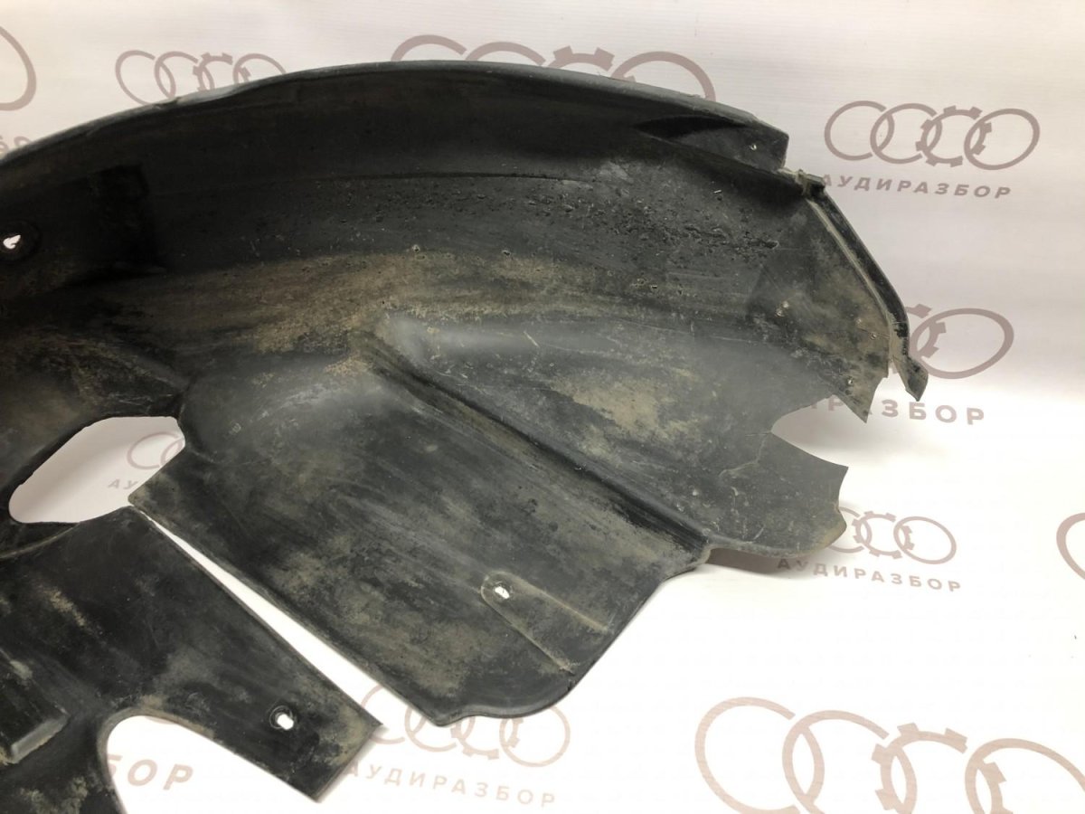 Пластик локера на Ауди ку5 FY