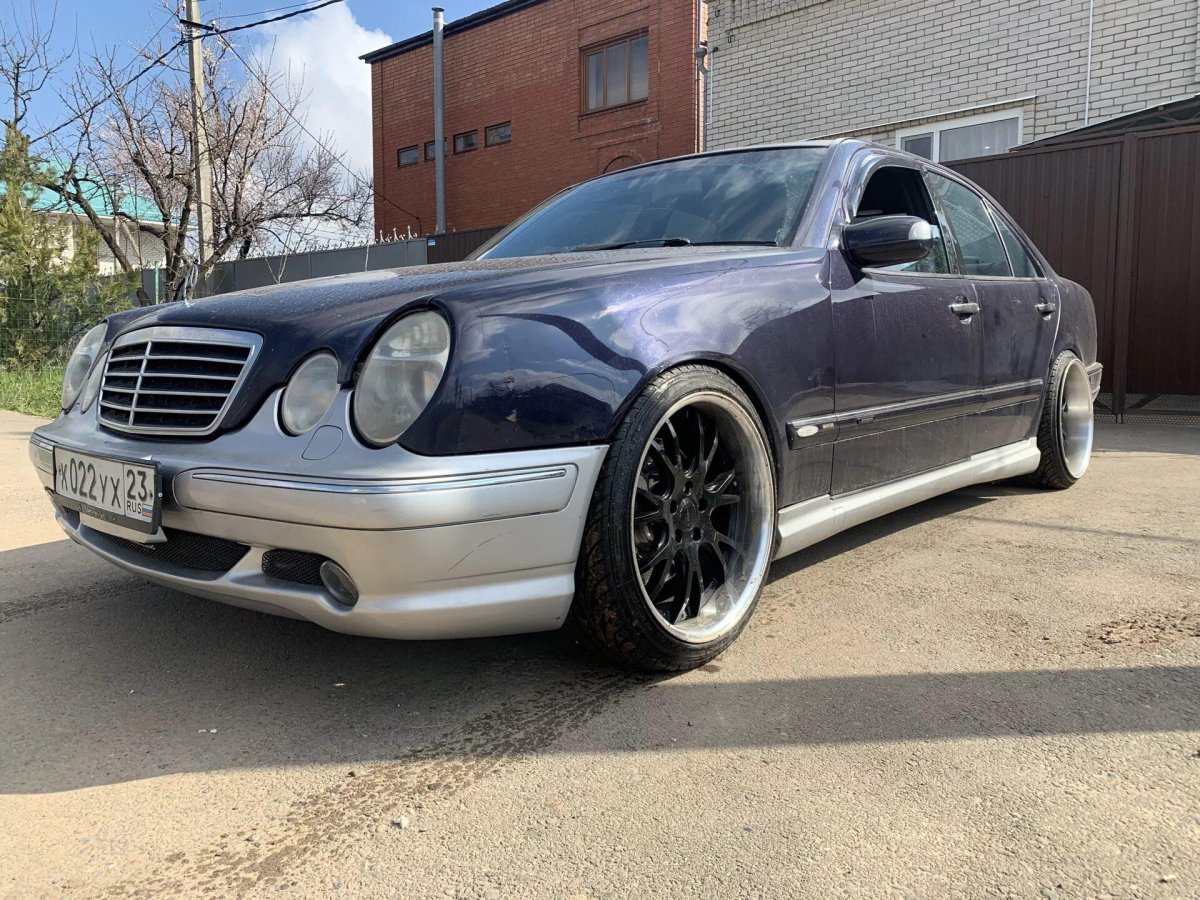 Мерседес w210