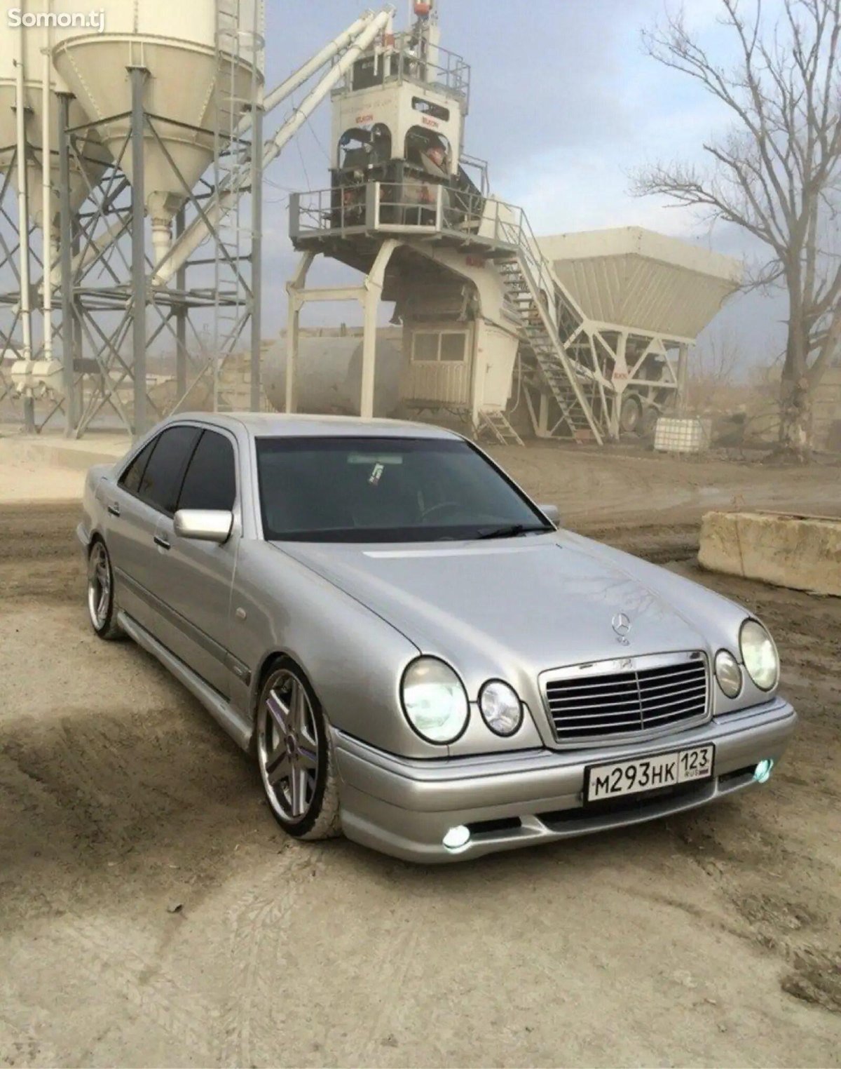 Мерседес 210 е55