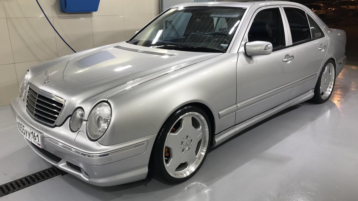 Mercedes w210 AMG