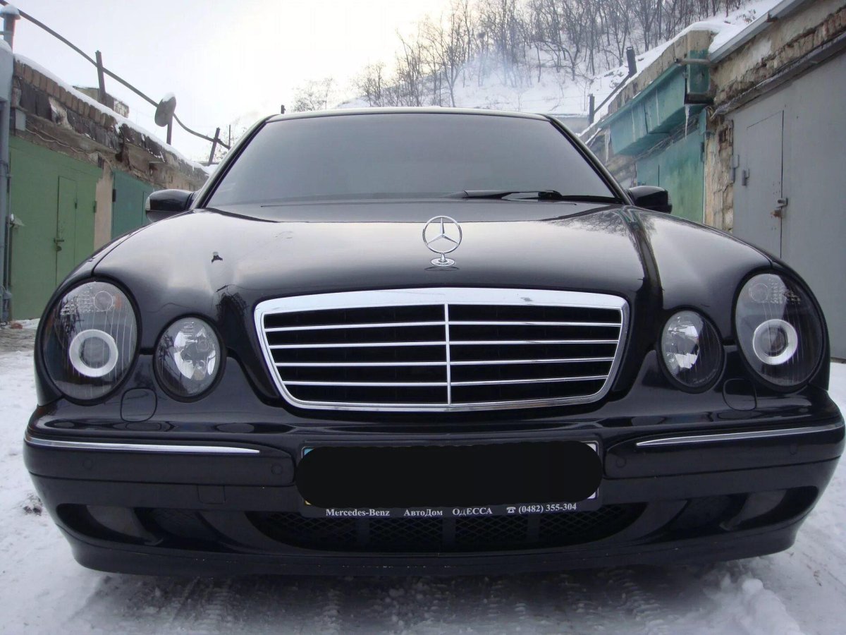 Мерседес w210 черный