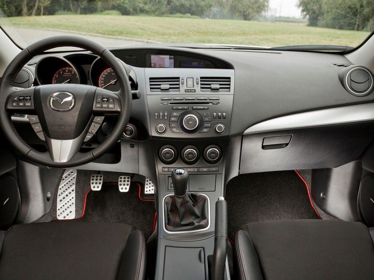 Mazda 3 MPS BL салон