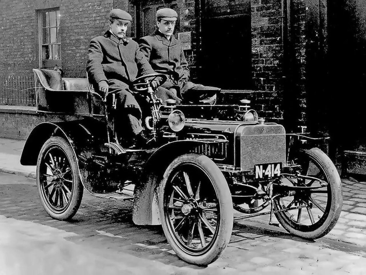 Первый Роллс Ройс 1904
