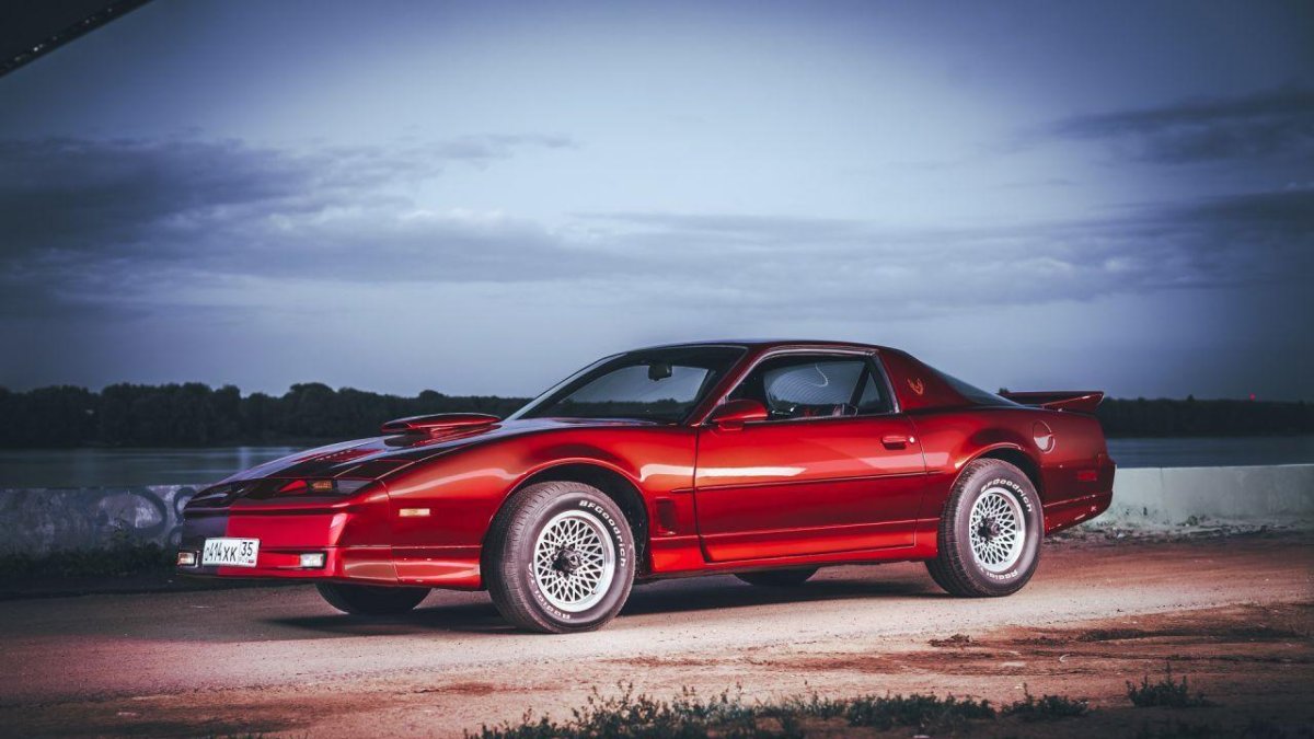 Pontiac Firebird 1984