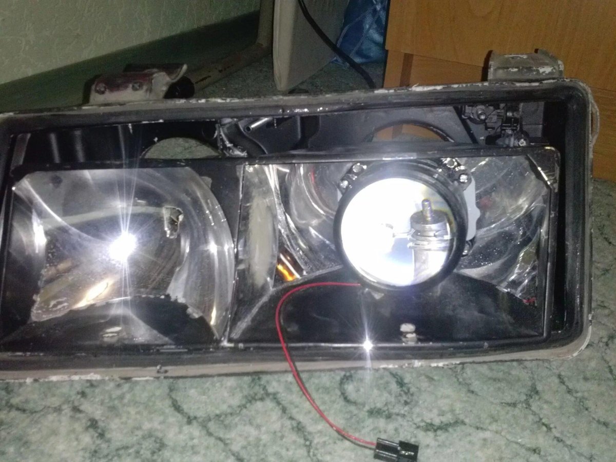 Фары 2 линзы бош 2110