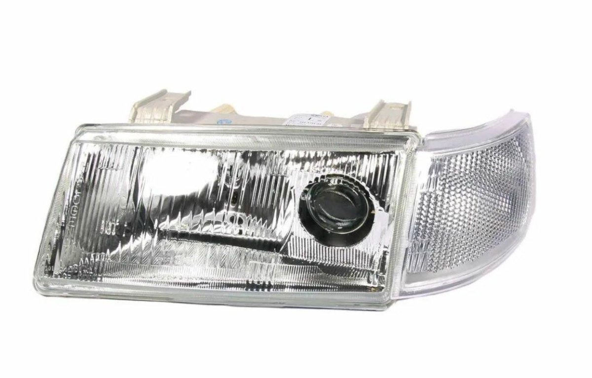 Фара левая ВАЗ 2110