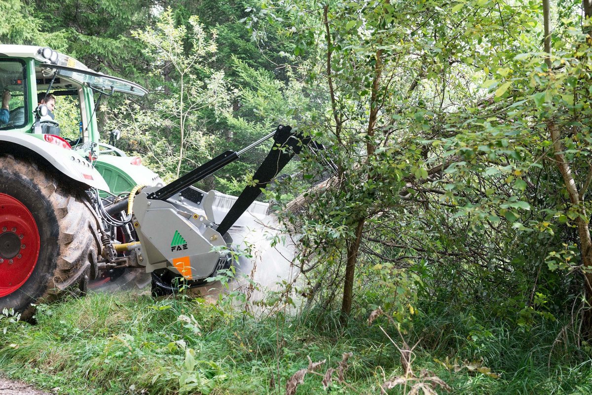 Лесной мульчер