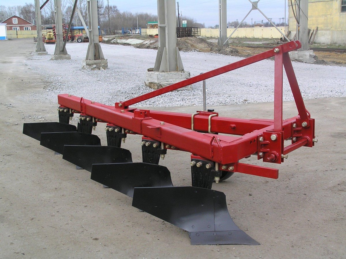 Плуг ПЛН-5-35