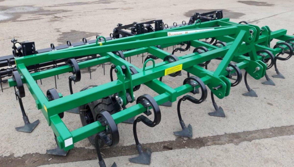 Культиватор навесной для МТЗ 82