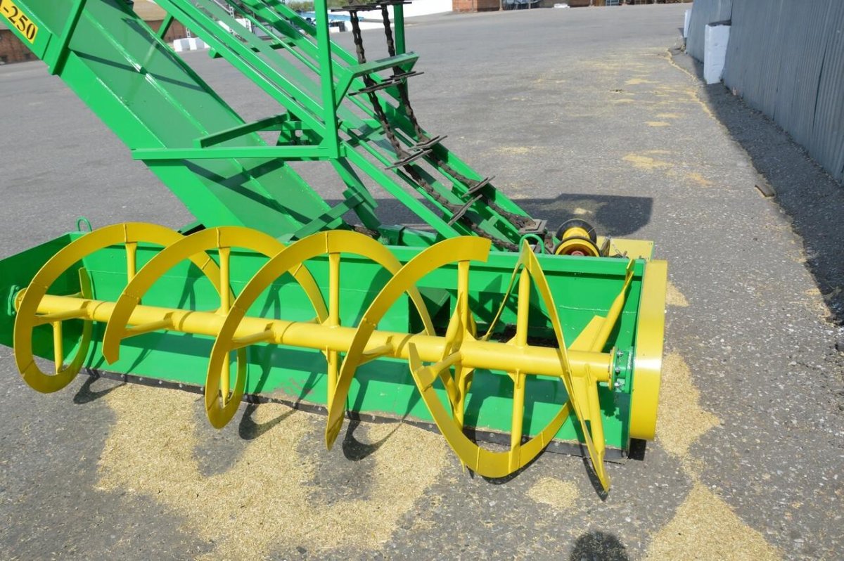 Погрузчик зерновой ПЗН-250