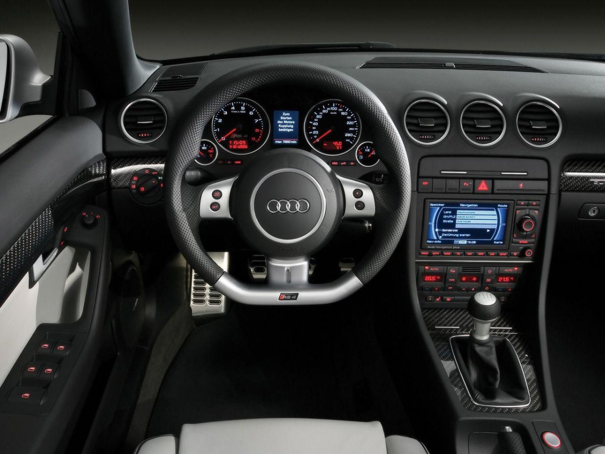 Audi rs4 b7 Interior