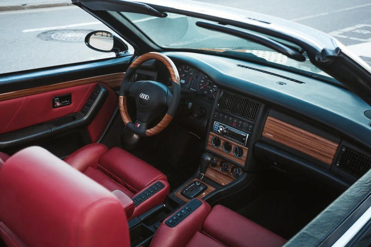 Ауди кабриолет салон