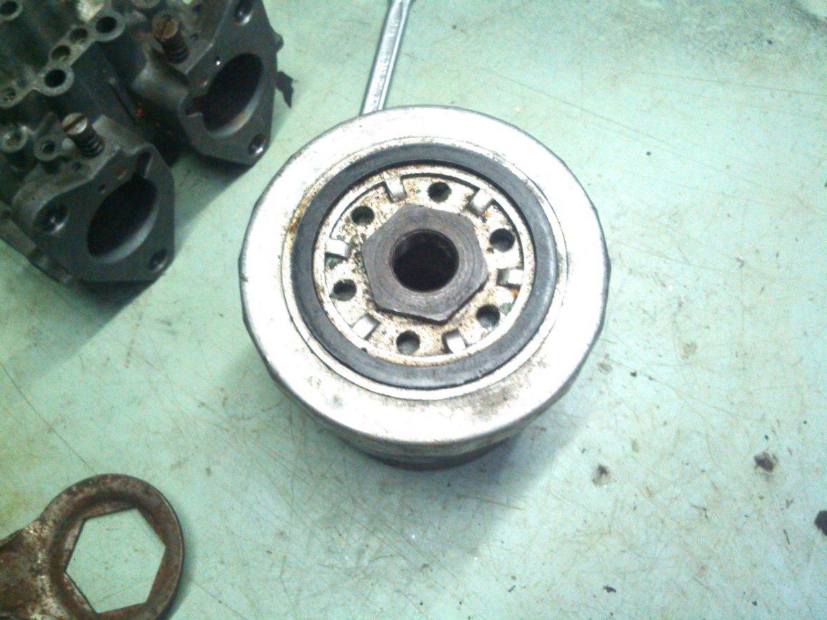 Разборный масляный фильтр ВАЗ