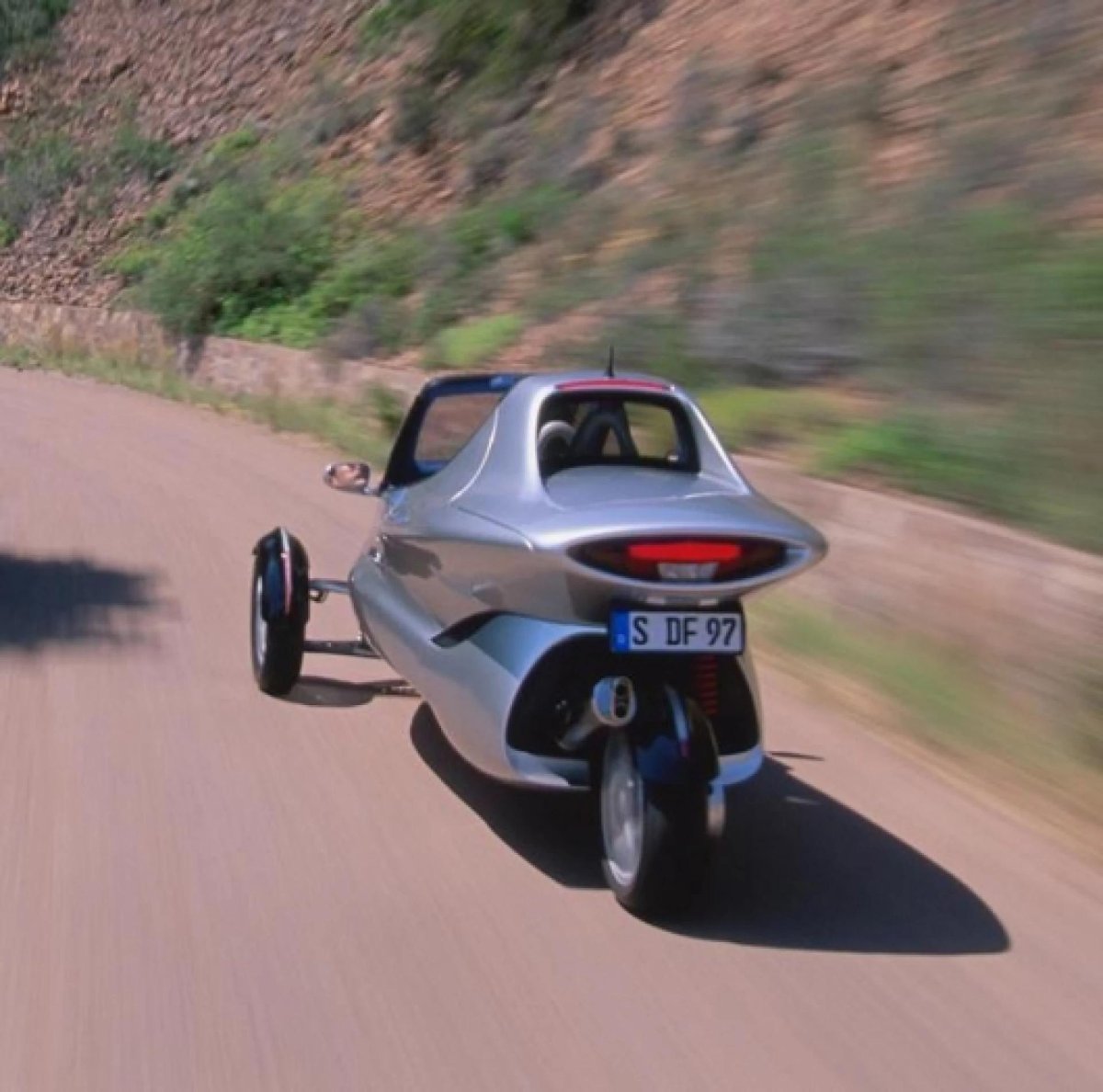 Автомобиль f300 Life-Jet