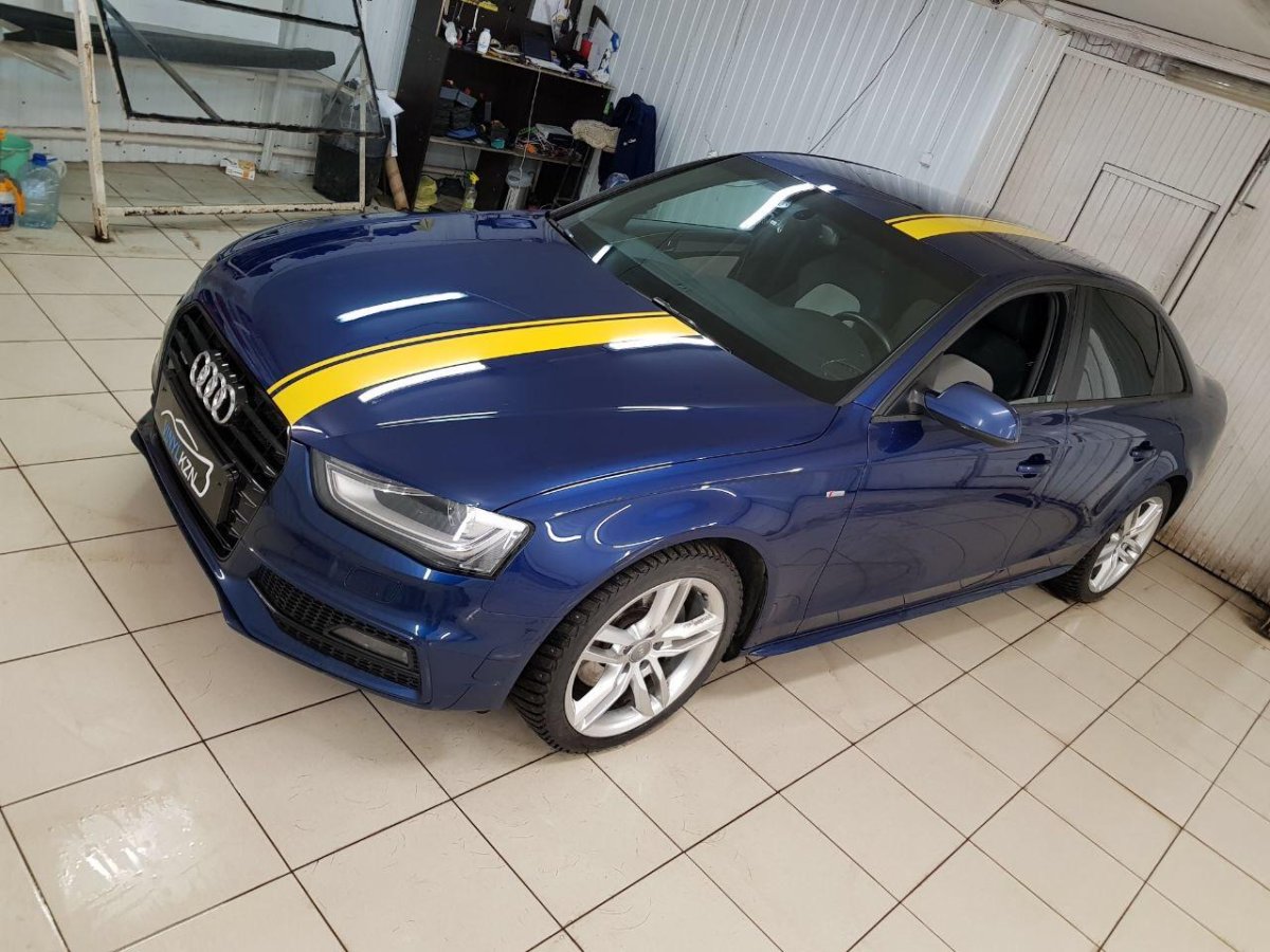 Темно синяя пленка для авто