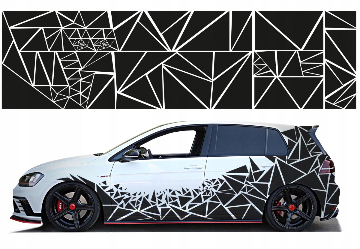 Наклейка треугольник на машину