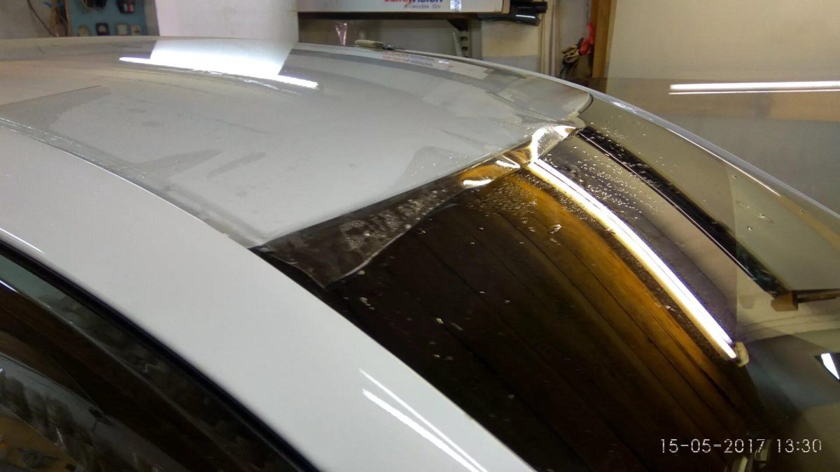 Защитная пленка на крышу авто