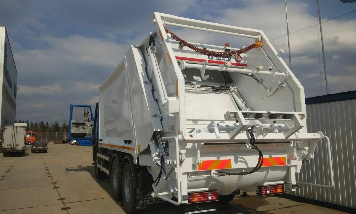 Мусоровоз км-7028-56 на шасси МАЗ-5340с2