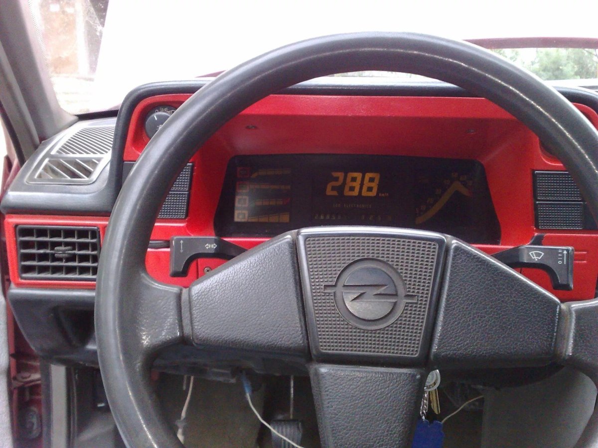 Опель кадет 1986 салон