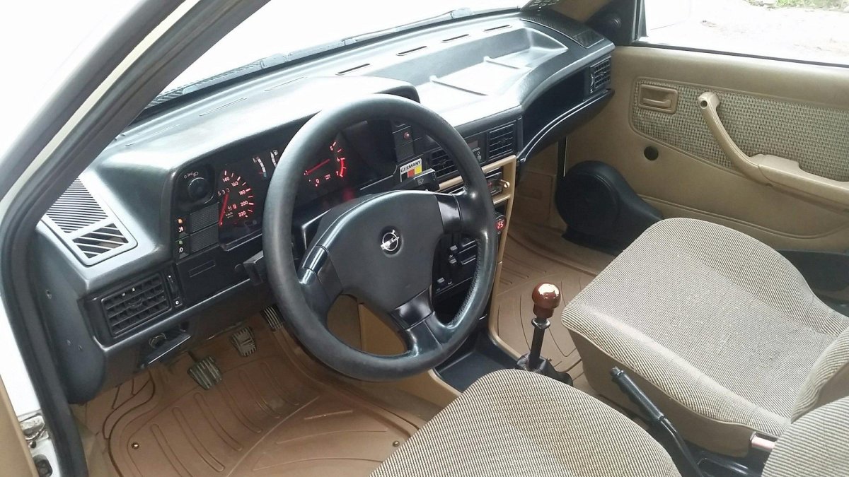 Руль Опель кадет