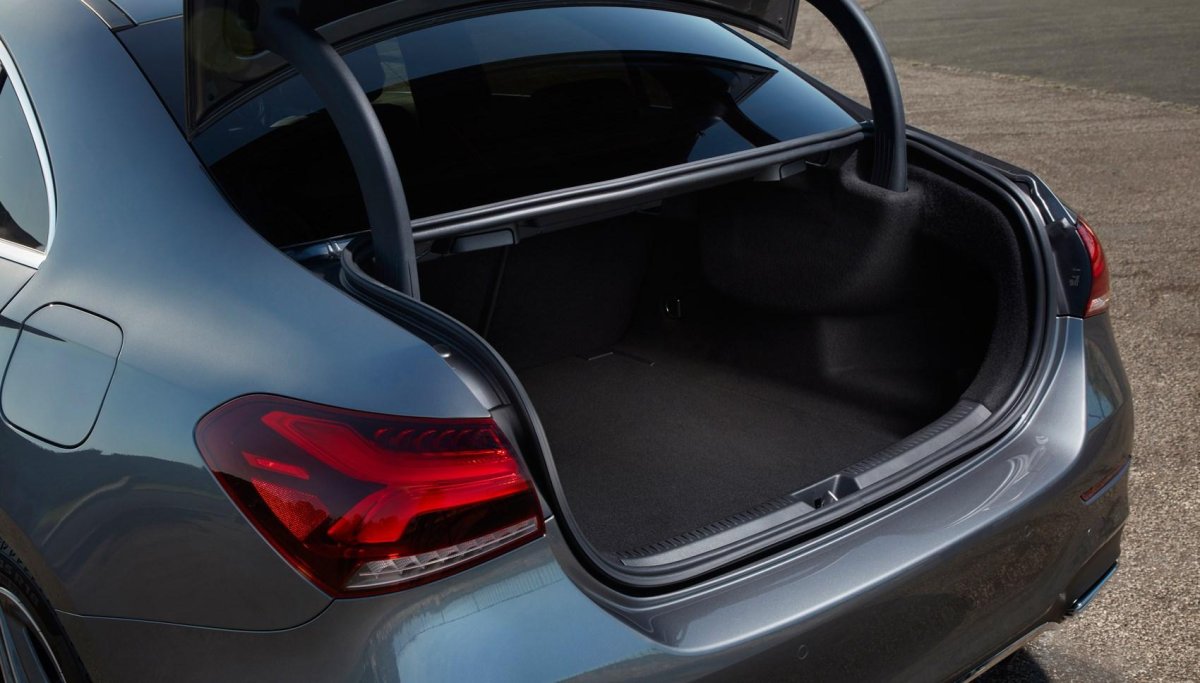 Mercedes-Benz a-class w177 багажник