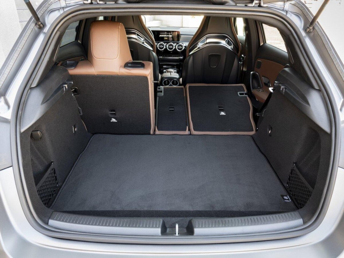 Mercedes-Benz a-class w177 багажник