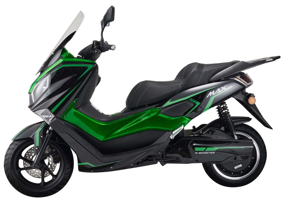 Скутер на бензине