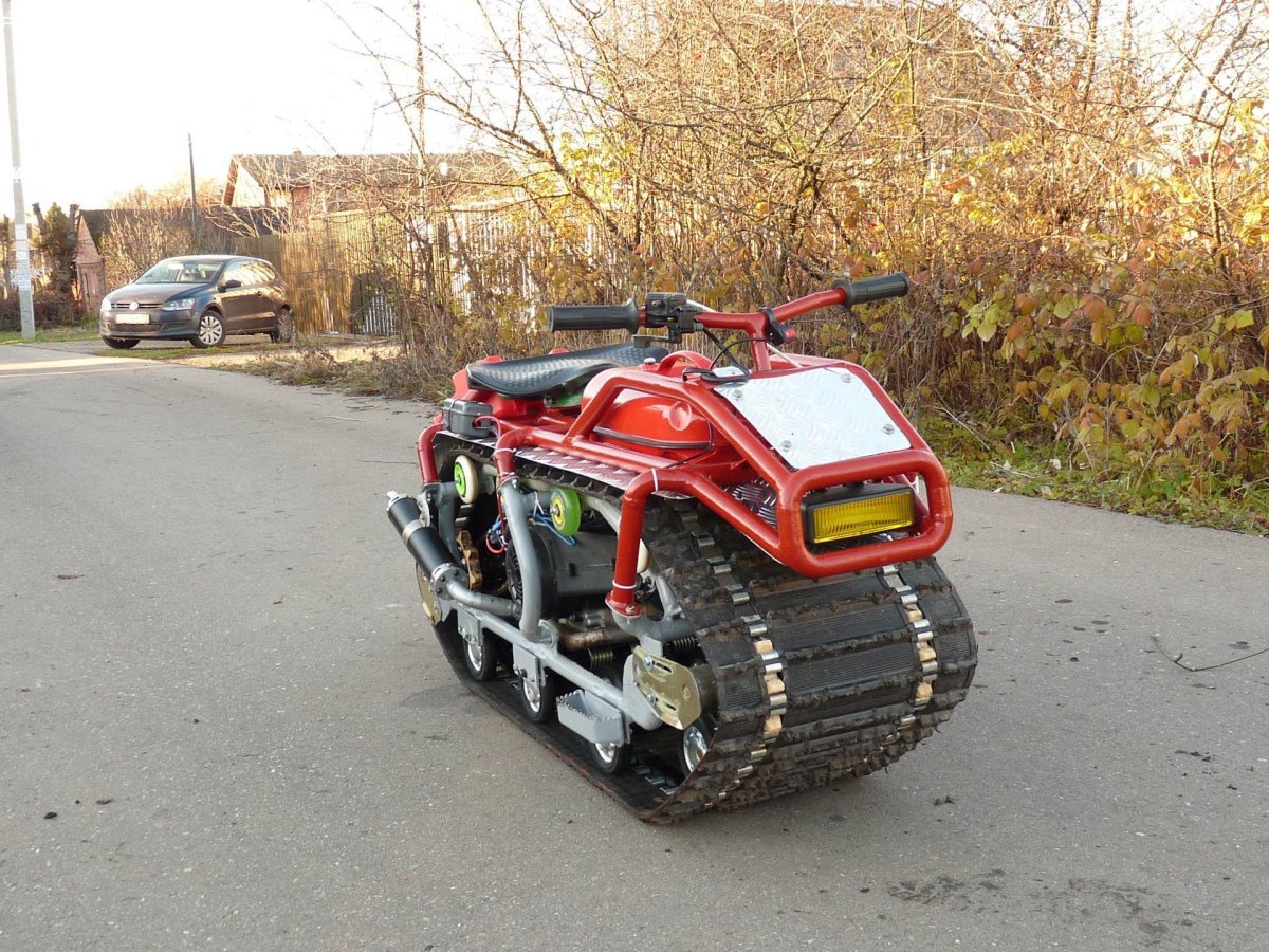 Гусеничный вездеход Быстросъёб